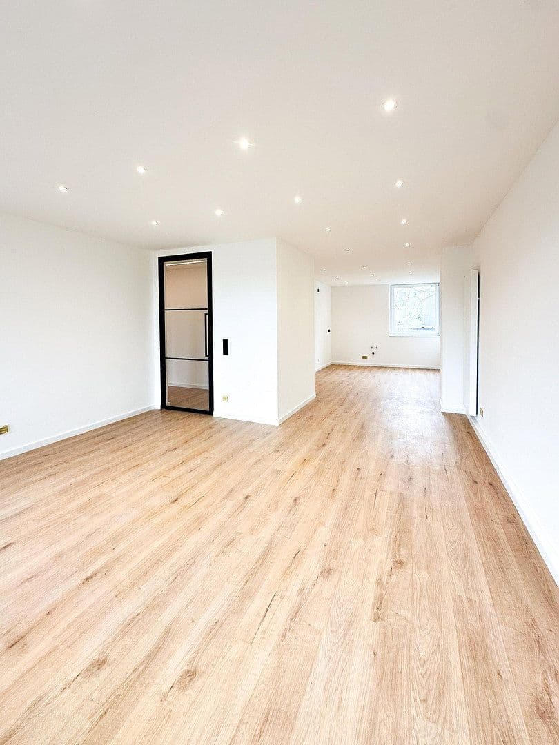 3 bedroom flat for sale, 75 m², Am Mergelsberg 41, Düsseldorf, North Rhine-Westphalia 3 bedroom flat for sale, 75 m², Am Mergelsberg 41, Düsseldorf, North Rhine-Westphalia