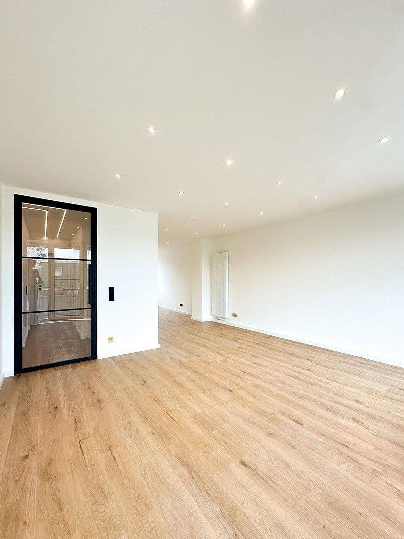 3 bedroom flat for sale, 75 m², Am Mergelsberg 41, Düsseldorf, North Rhine-Westphalia 3 bedroom flat for sale, 75 m², Am Mergelsberg 41, Düsseldorf, North Rhine-Westphalia