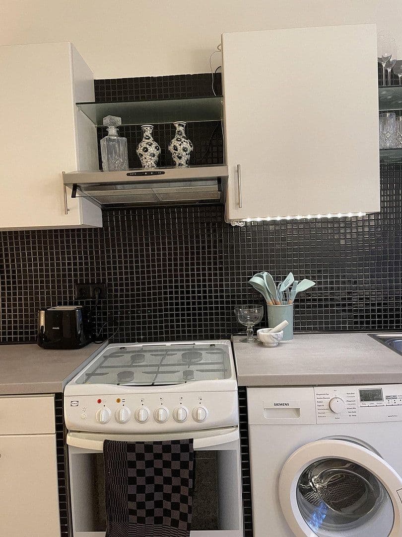 1 bedroom with open-plan kitchen flat to rent, 70 m², Südwestkorso 56, Berlin, Berlin 1 bedroom with open-plan kitchen flat to rent, 70 m², Südwestkorso 56, Berlin, Berlin