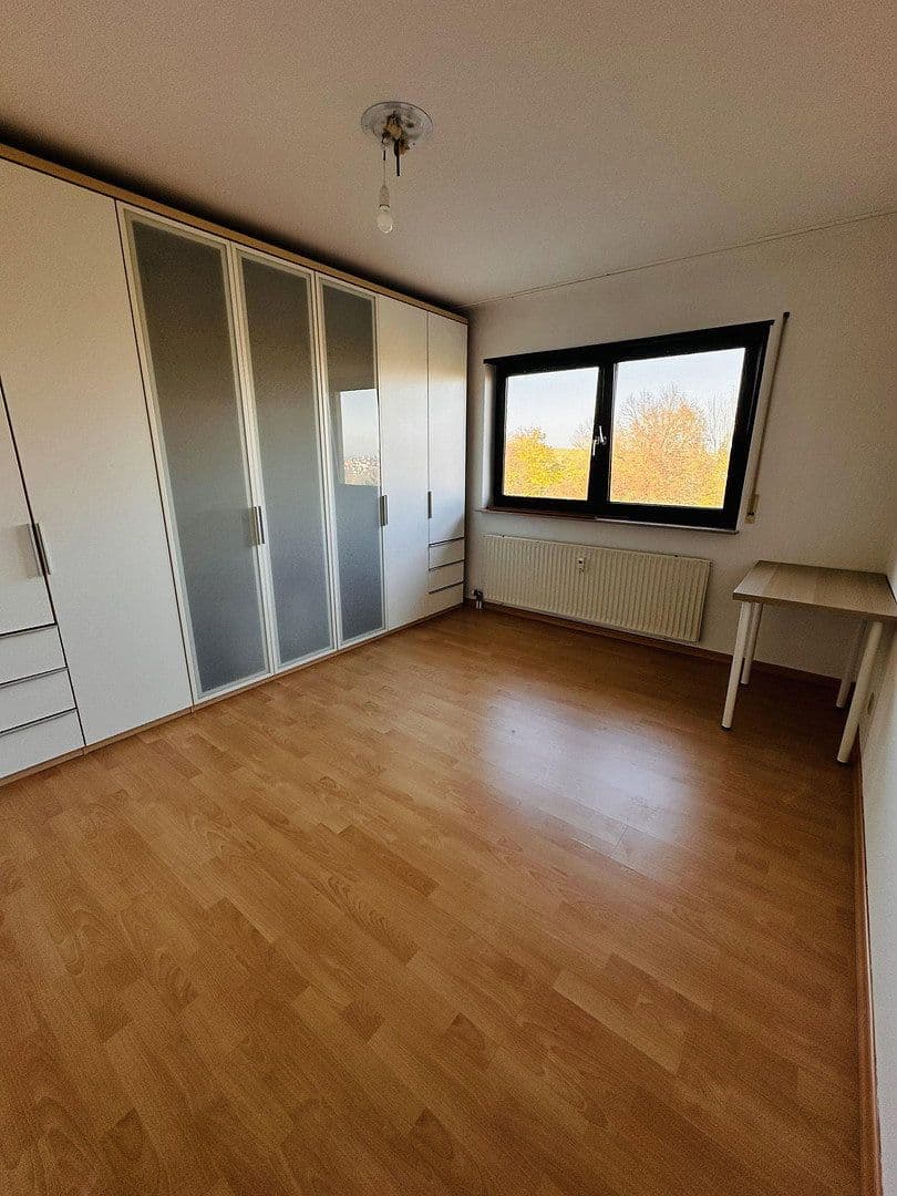 1 bedroom with open-plan kitchen flat to rent, 64 m², Leonberg, Baden-Württemberg 1 bedroom with open-plan kitchen flat to rent, 64 m², Leonberg, Baden-Württemberg