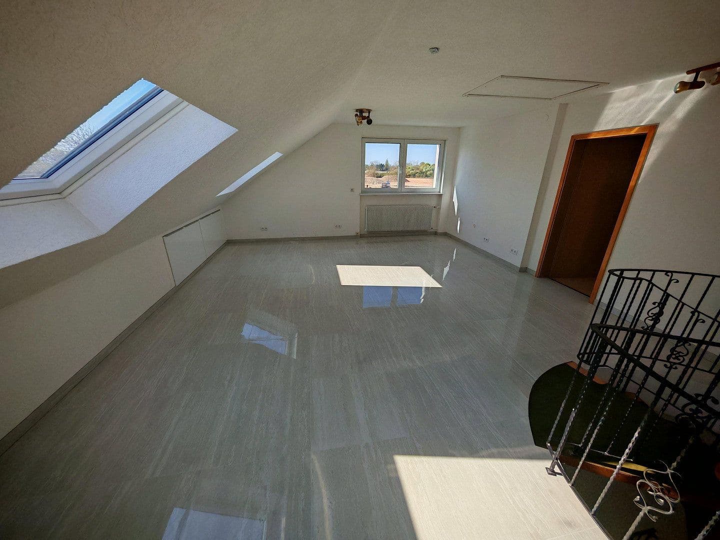 house to rent, 230 m², Frankenthal, Rhineland-Palatinate house to rent, 230 m², Frankenthal, Rhineland-Palatinate