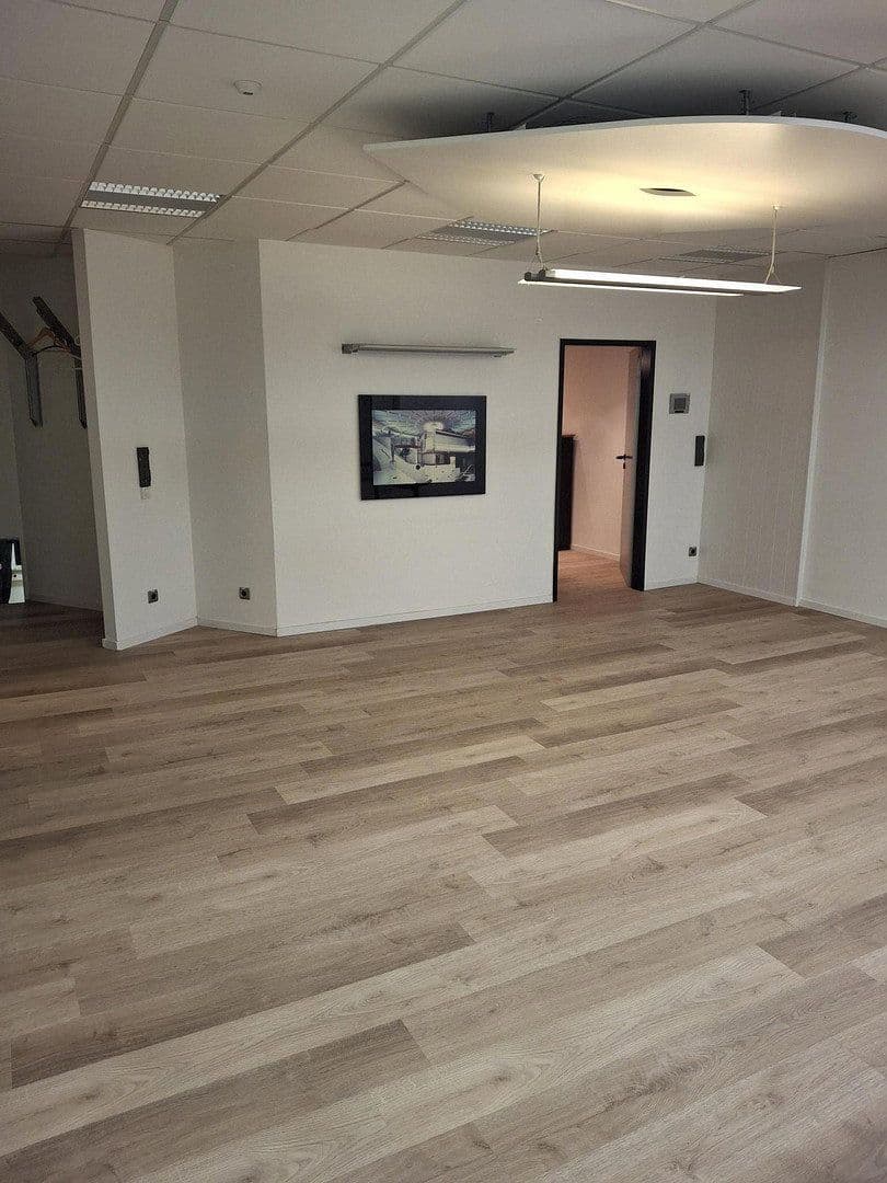 office to rent, 65 m², Oststrasse 122 C, Norderstedt, Schleswig-Holstein office to rent, 65 m², Oststrasse 122 C, Norderstedt, Schleswig-Holstein