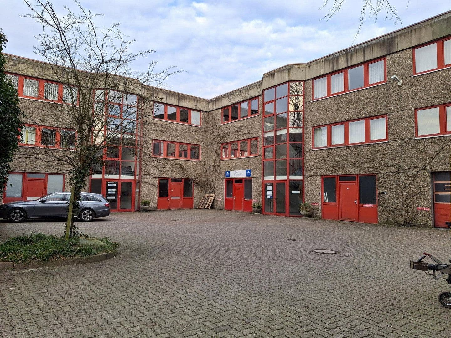 office to rent, 65 m², Oststrasse 122 C, Norderstedt, Schleswig-Holstein office to rent, 65 m², Oststrasse 122 C, Norderstedt, Schleswig-Holstein