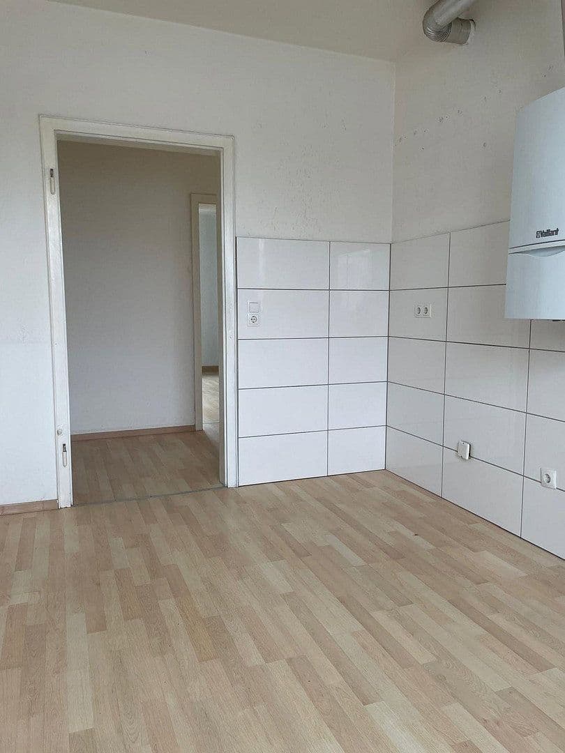 2 bedroom with open-plan kitchen flat to rent, 80 m², Dorstener Straße 232, Bochum, North Rhine-Westphalia 2 bedroom with open-plan kitchen flat to rent, 80 m², Dorstener Straße 232, Bochum, North Rhine-Westphalia