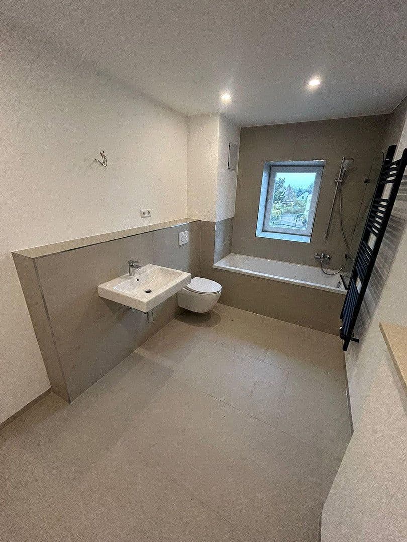 3 bedroom flat to rent, 84 m², Chemnitzer Str. 72, Meerane, Saxony 3 bedroom flat to rent, 84 m², Chemnitzer Str. 72, Meerane, Saxony