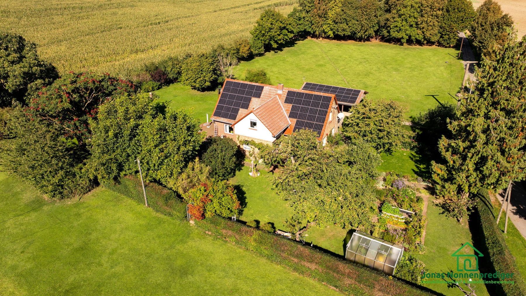 house for sale, 185 m², Bahnhofsweg 8, Alt Sührkow, Mecklenburg-Vorpommern house for sale, 185 m², Bahnhofsweg 8, Alt Sührkow, Mecklenburg-Vorpommern