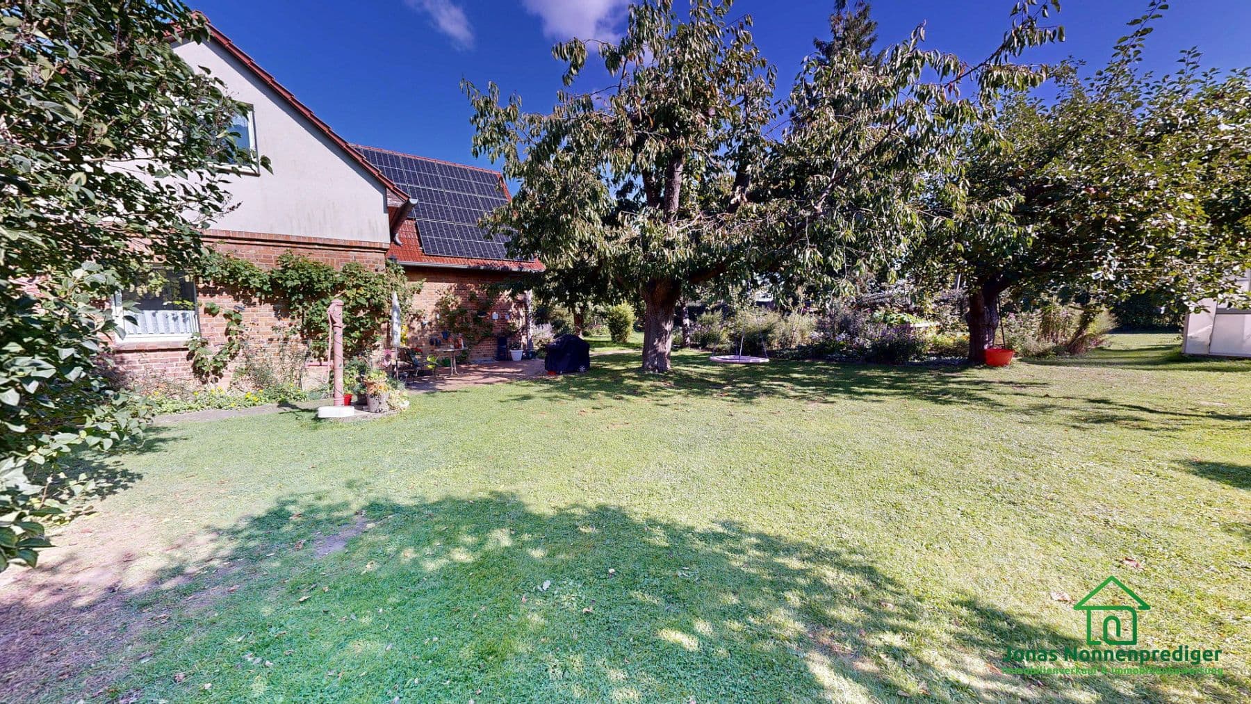 house for sale, 185 m², Bahnhofsweg 8, Alt Sührkow, Mecklenburg-Vorpommern house for sale, 185 m², Bahnhofsweg 8, Alt Sührkow, Mecklenburg-Vorpommern