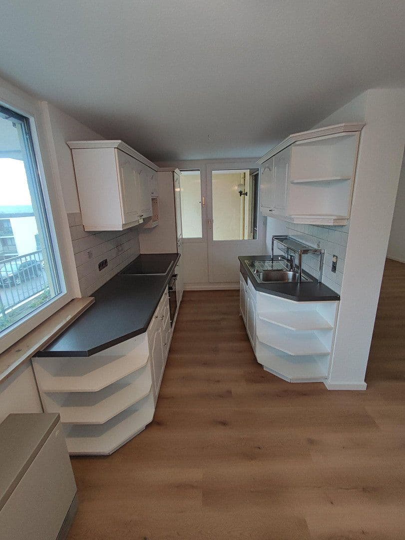 1 bedroom with open-plan kitchen flat to rent, 75 m², Am Felsenhau 14, Bad Urach, Baden-Württemberg 1 bedroom with open-plan kitchen flat to rent, 75 m², Am Felsenhau 14, Bad Urach, Baden-Württemberg