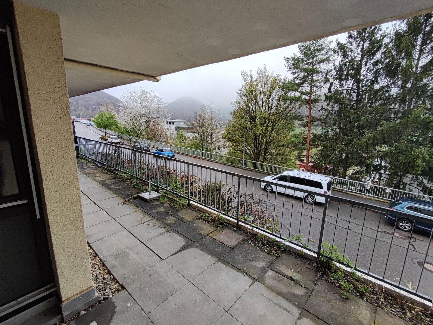 1 bedroom with open-plan kitchen flat to rent, 75 m², Am Felsenhau 14, Bad Urach, Baden-Württemberg 1 bedroom with open-plan kitchen flat to rent, 75 m², Am Felsenhau 14, Bad Urach, Baden-Württemberg