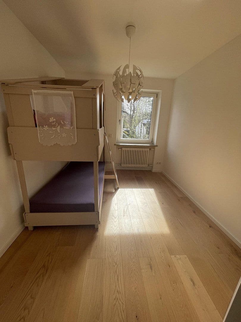 house to rent, 200 m², Gröbenzell, Bavaria house to rent, 200 m², Gröbenzell, Bavaria