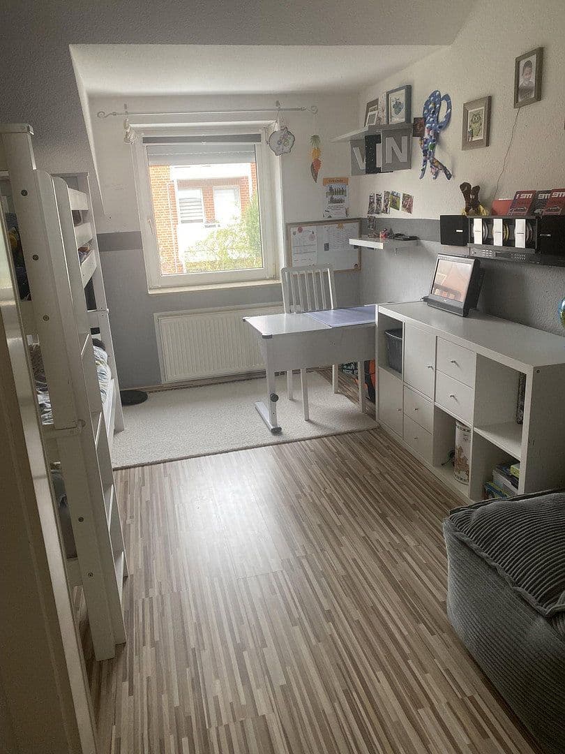 house for sale, 99 m², Ronnenberg, Lower Saxony house for sale, 99 m², Ronnenberg, Lower Saxony
