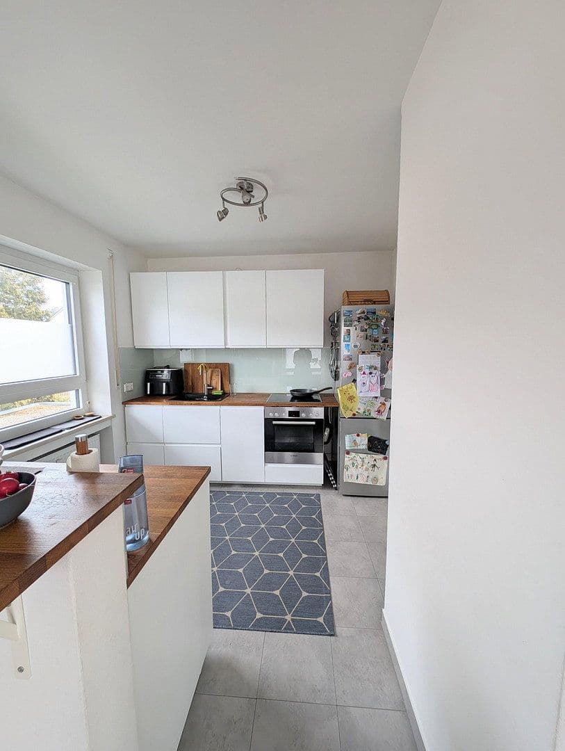 3 bedroom with open-plan kitchen flat to rent, 123 m², Augsburg, Bavaria 3 bedroom with open-plan kitchen flat to rent, 123 m², Augsburg, Bavaria