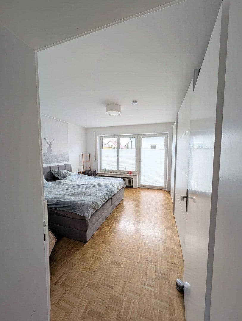 3 bedroom with open-plan kitchen flat to rent, 123 m², Augsburg, Bavaria 3 bedroom with open-plan kitchen flat to rent, 123 m², Augsburg, Bavaria