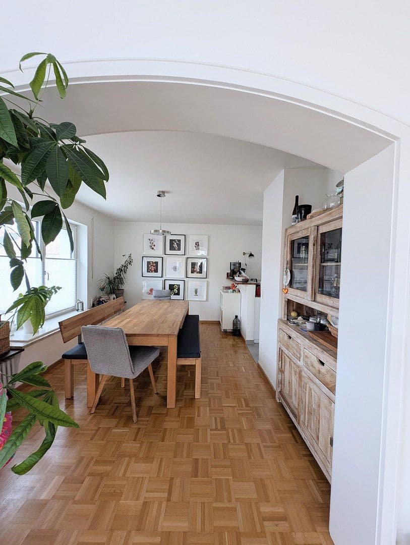 3 bedroom with open-plan kitchen flat to rent, 123 m², Augsburg, Bavaria 3 bedroom with open-plan kitchen flat to rent, 123 m², Augsburg, Bavaria
