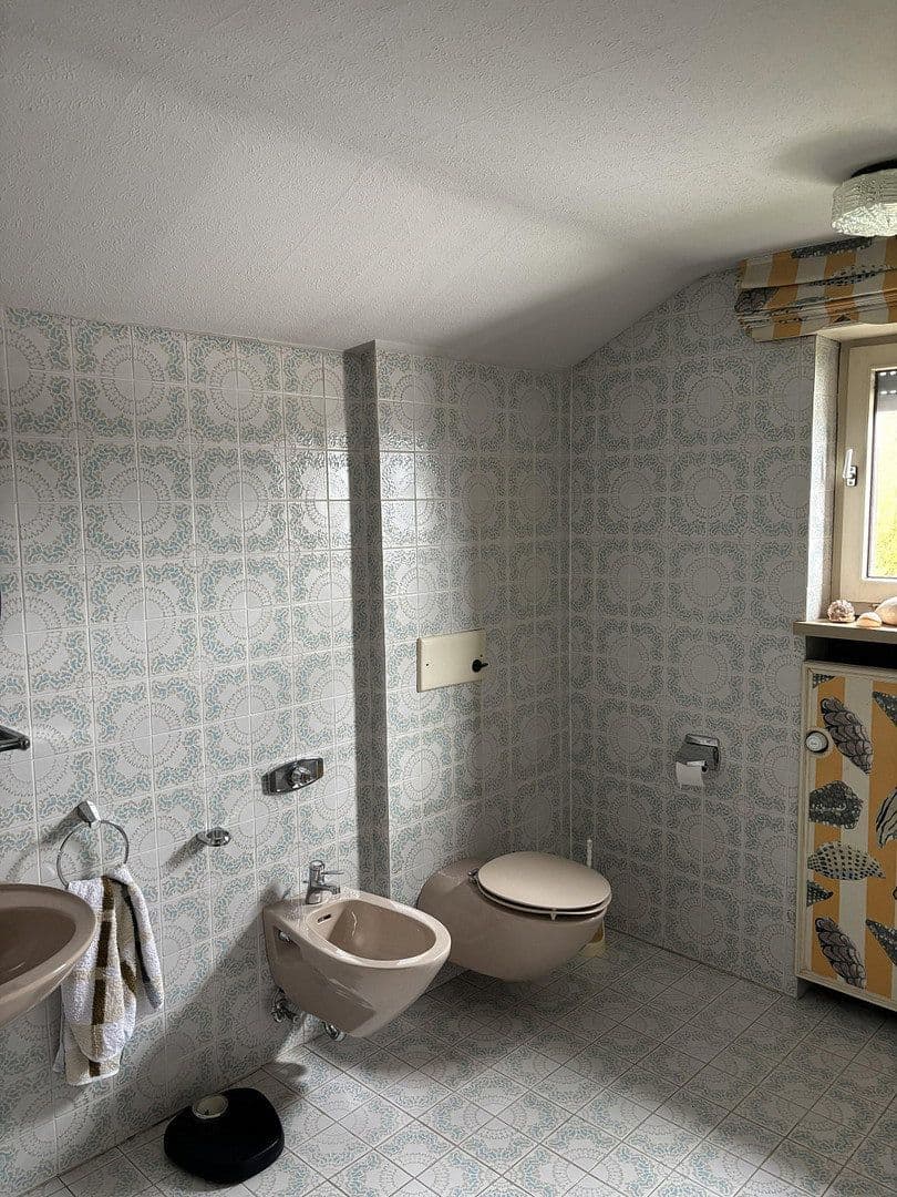 house to rent, 200 m², Kreuzau, North Rhine-Westphalia house to rent, 200 m², Kreuzau, North Rhine-Westphalia