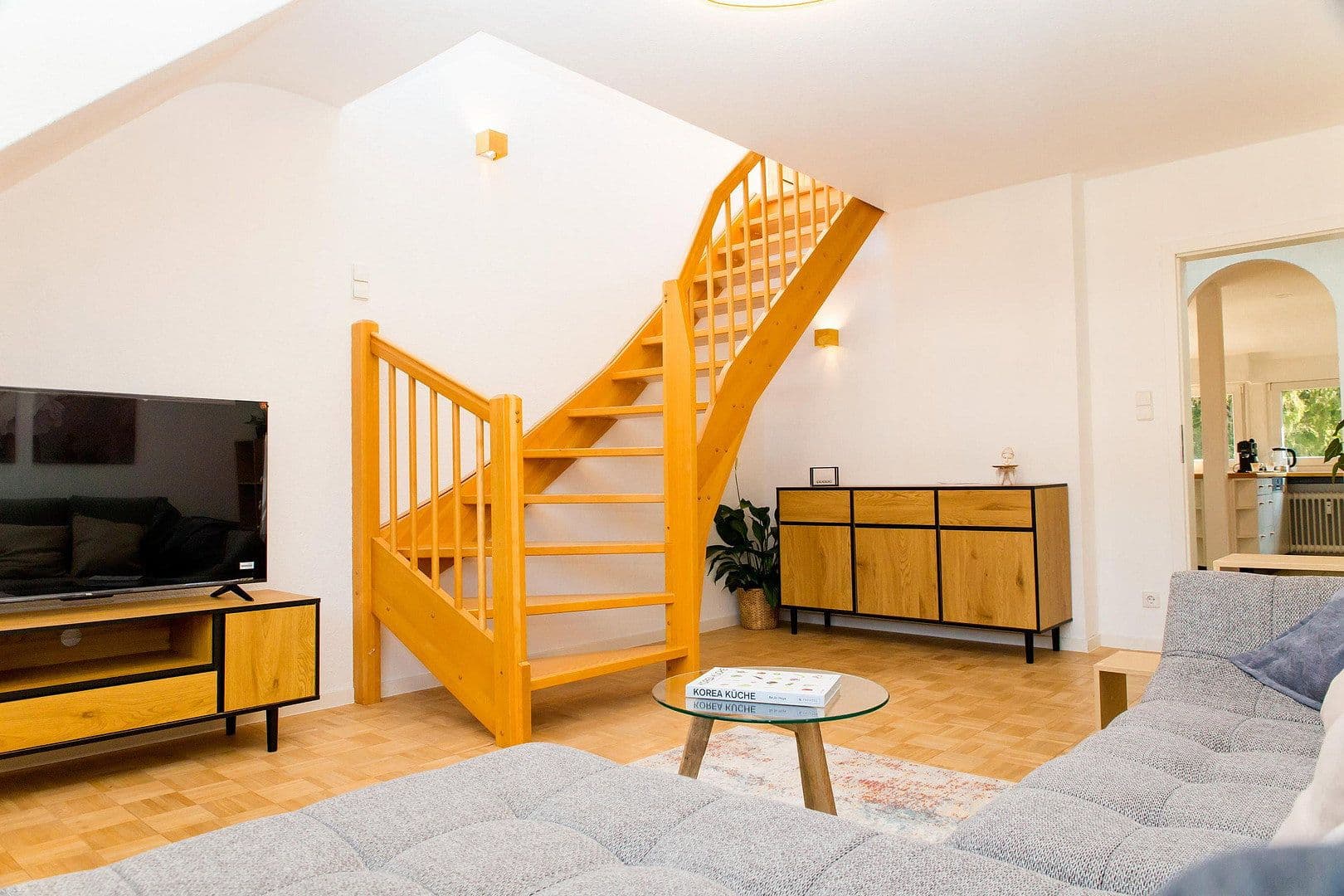 1 bedroom with open-plan kitchen flat to rent, 65 m², Stuttgart, Baden-Württemberg 1 bedroom with open-plan kitchen flat to rent, 65 m², Stuttgart, Baden-Württemberg