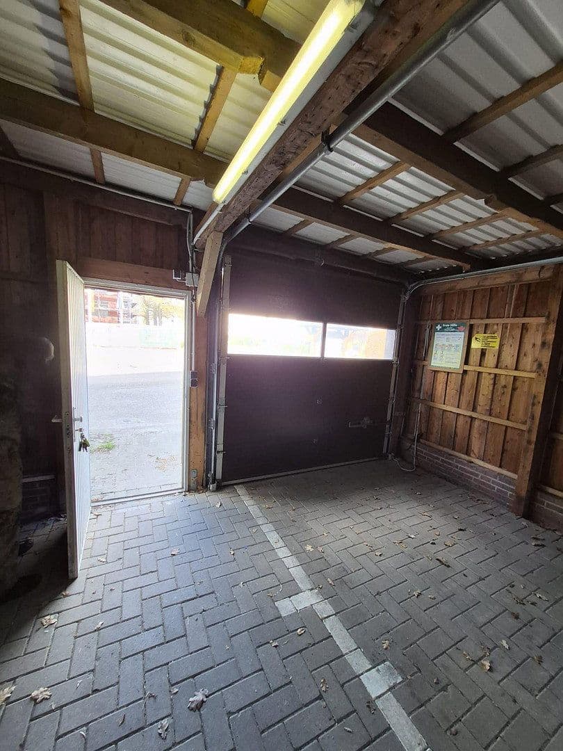 non-residential property for sale, 875 m², Metjendorfer Landstraße 28, Wiefelstede, Lower Saxony non-residential property for sale, 875 m², Metjendorfer Landstraße 28, Wiefelstede, Lower Saxony