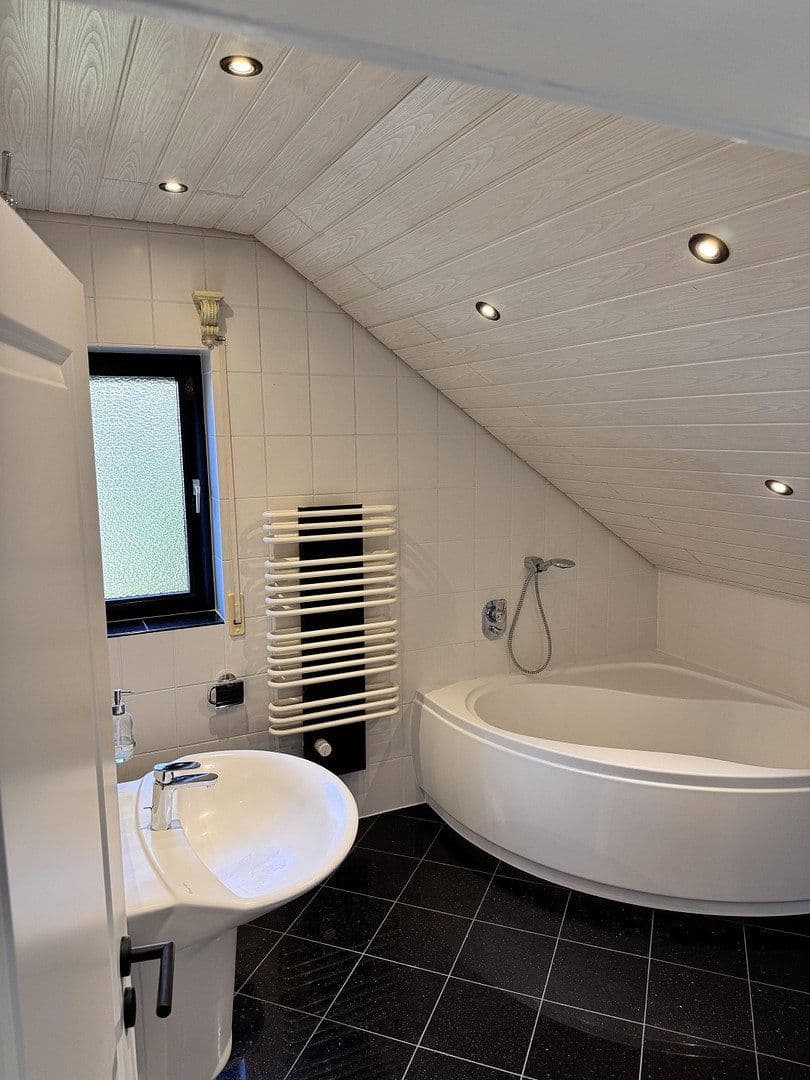 1 bedroom with open-plan kitchen flat for sale, 77 m², Bad Schwalbach, Hesse 1 bedroom with open-plan kitchen flat for sale, 77 m², Bad Schwalbach, Hesse