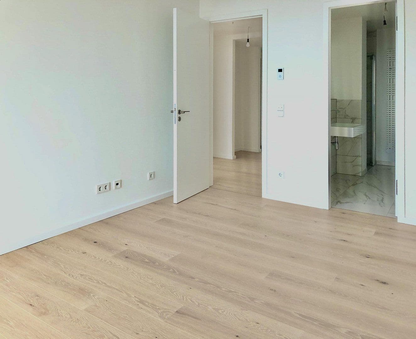3 bedroom flat to rent, 82 m², Europa-Allee 2, Frankfurt am Main, Hesse 3 bedroom flat to rent, 82 m², Europa-Allee 2, Frankfurt am Main, Hesse