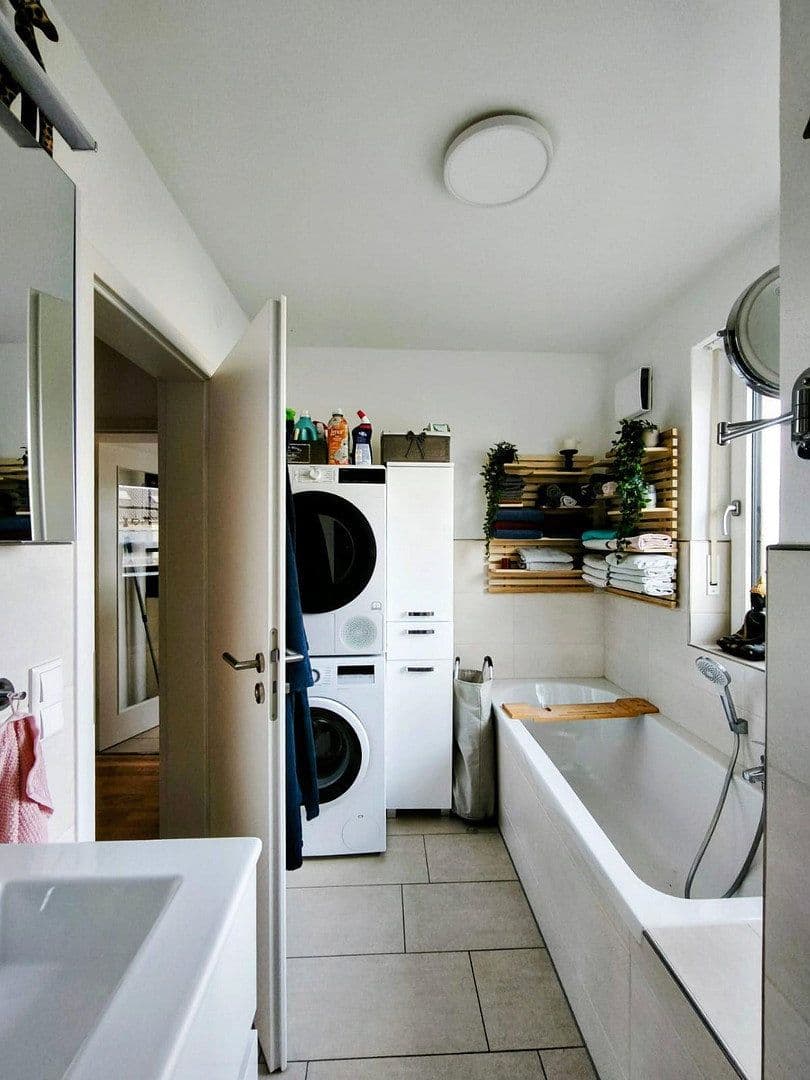 4 bedroom flat to rent, 127 m², Obertaufkirchen, Bavaria 4 bedroom flat to rent, 127 m², Obertaufkirchen, Bavaria