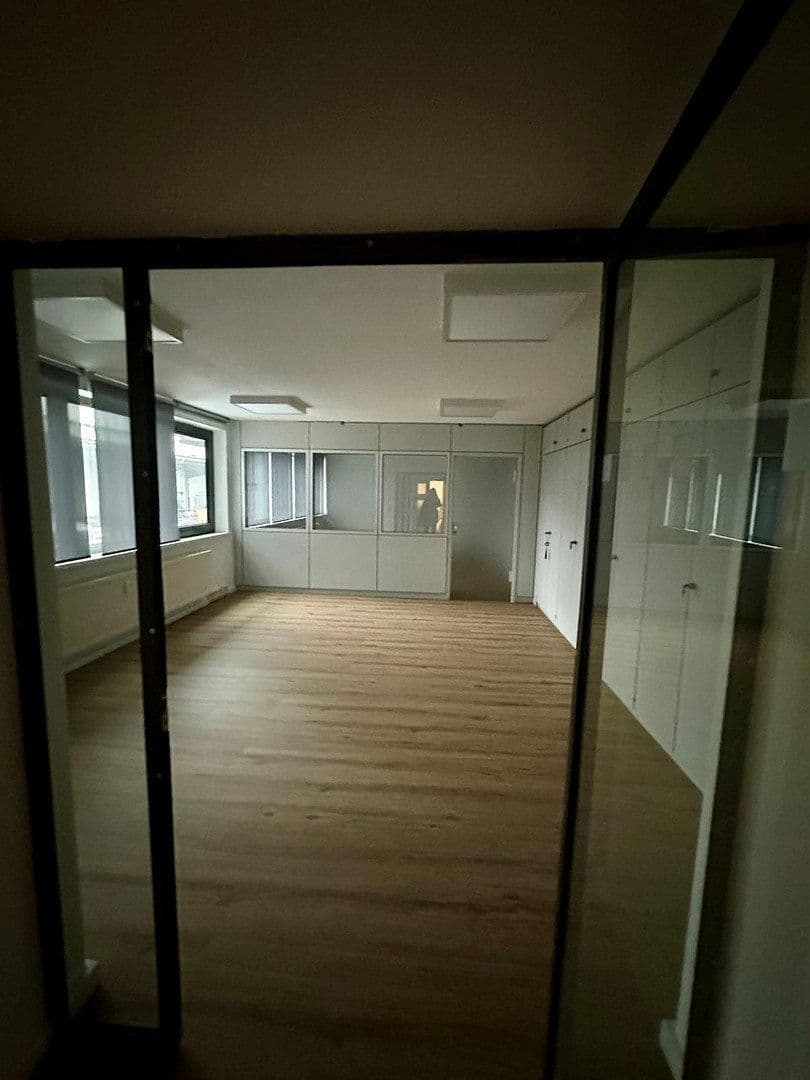 office to rent, 298 m², Frankfurt am Main, Hesse office to rent, 298 m², Frankfurt am Main, Hesse