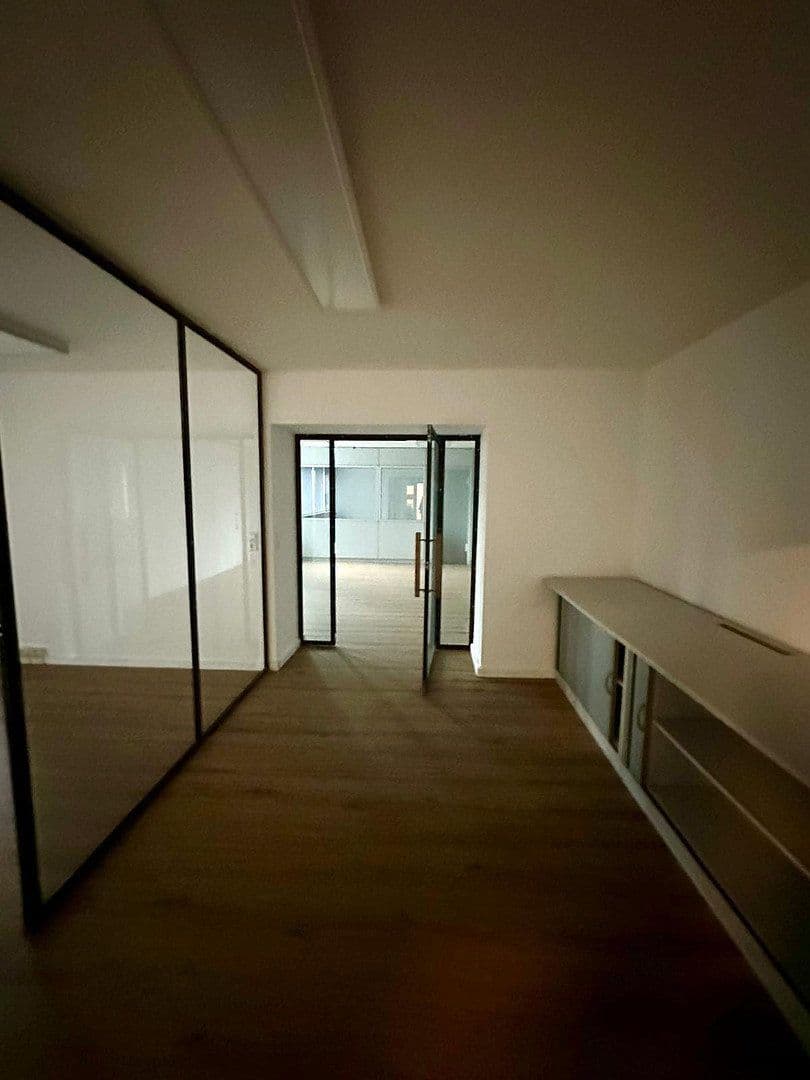 office to rent, 298 m², Frankfurt am Main, Hesse office to rent, 298 m², Frankfurt am Main, Hesse