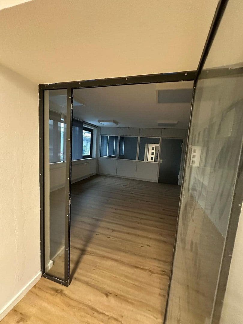 office to rent, 298 m², Frankfurt am Main, Hesse office to rent, 298 m², Frankfurt am Main, Hesse