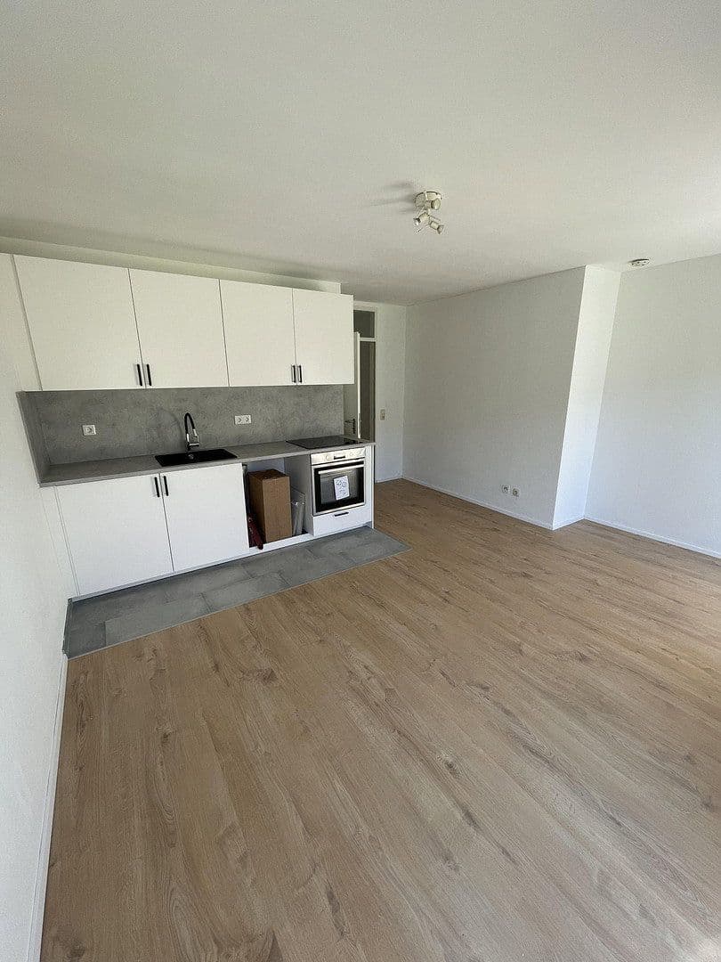 1 bedroom flat to rent, 30 m², Münchener Straße 18, Köln, North Rhine-Westphalia 1 bedroom flat to rent, 30 m², Münchener Straße 18, Köln, North Rhine-Westphalia