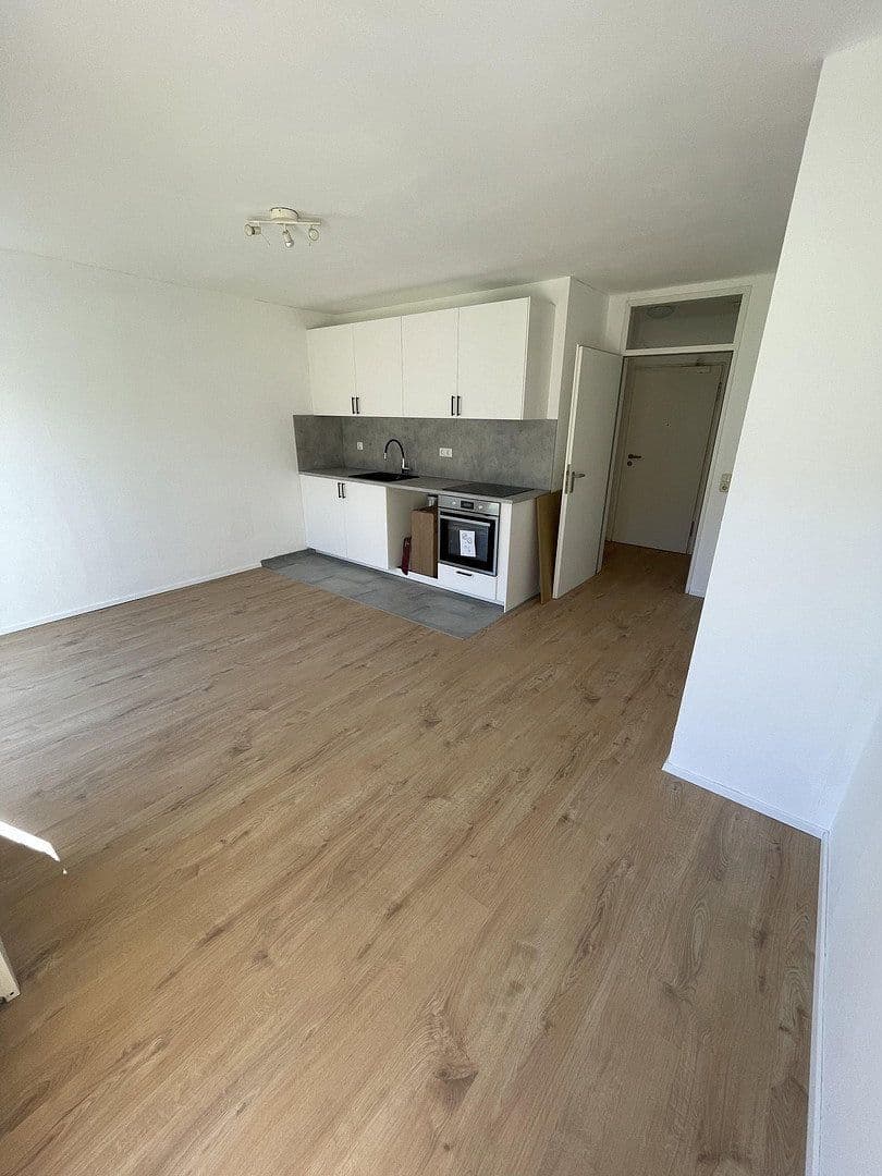 1 bedroom flat to rent, 30 m², Münchener Straße 18, Köln, North Rhine-Westphalia 1 bedroom flat to rent, 30 m², Münchener Straße 18, Köln, North Rhine-Westphalia