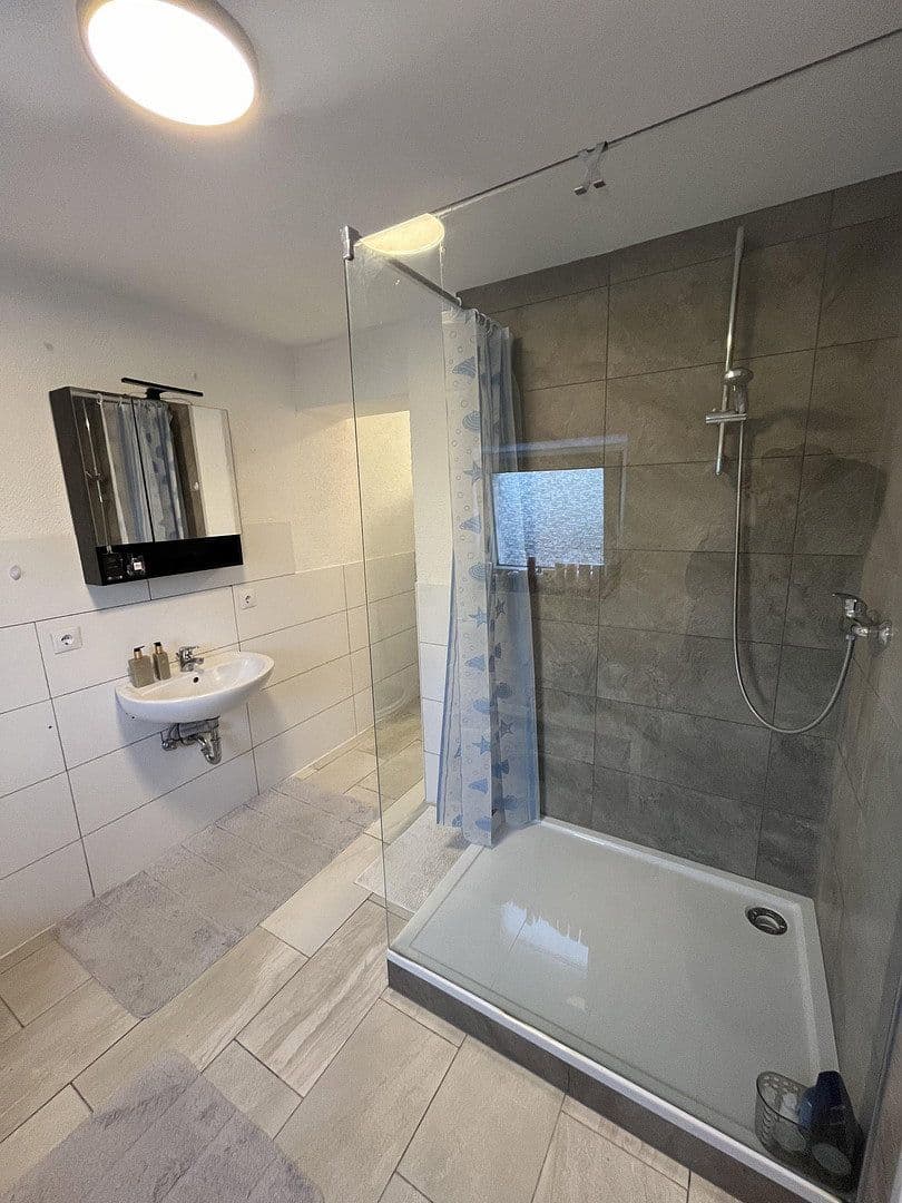 1 bedroom flat to rent, 120 m², Waghäusel, Baden-Württemberg 1 bedroom flat to rent, 120 m², Waghäusel, Baden-Württemberg