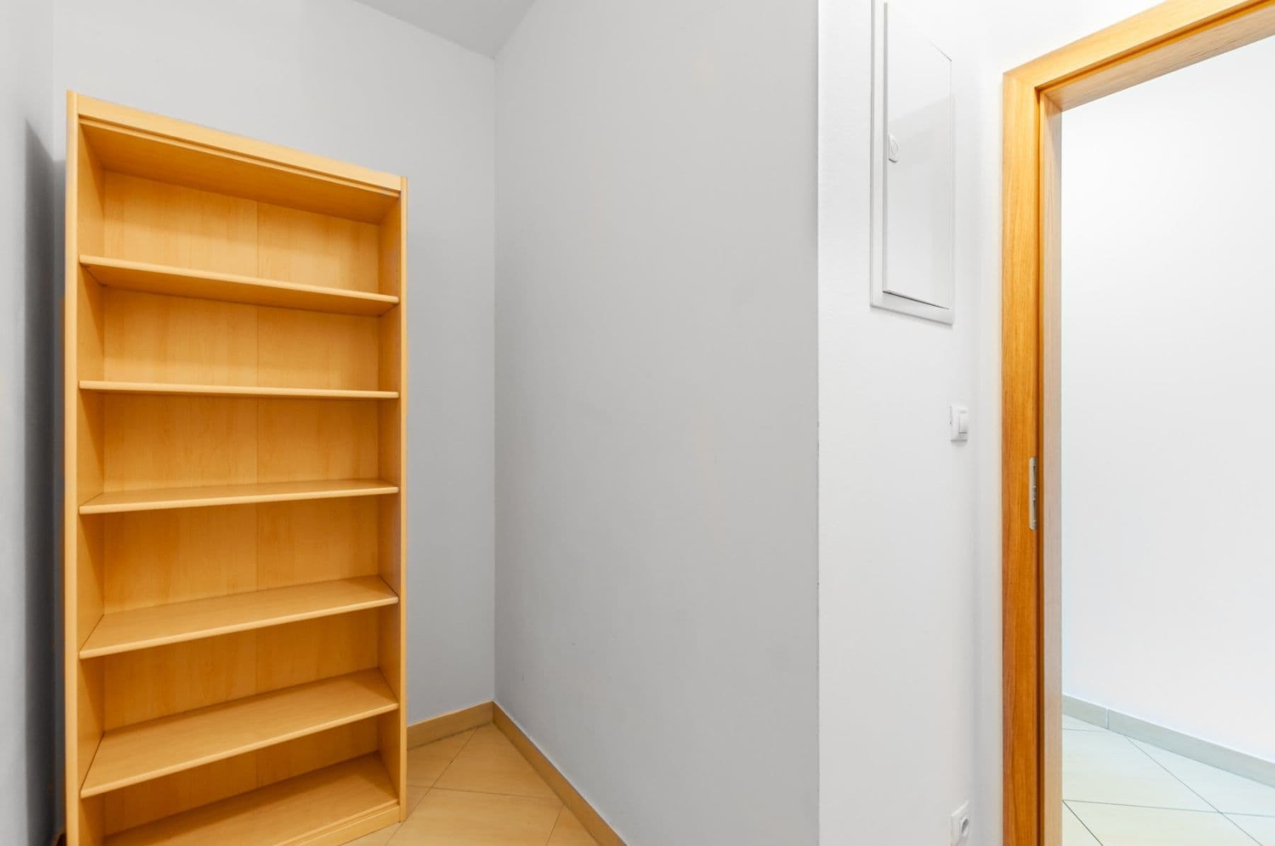 Studio flat to rent, 41 m², Na Maninách, Prague, Prague Studio flat to rent, 41 m², Na Maninách, Prague, Prague