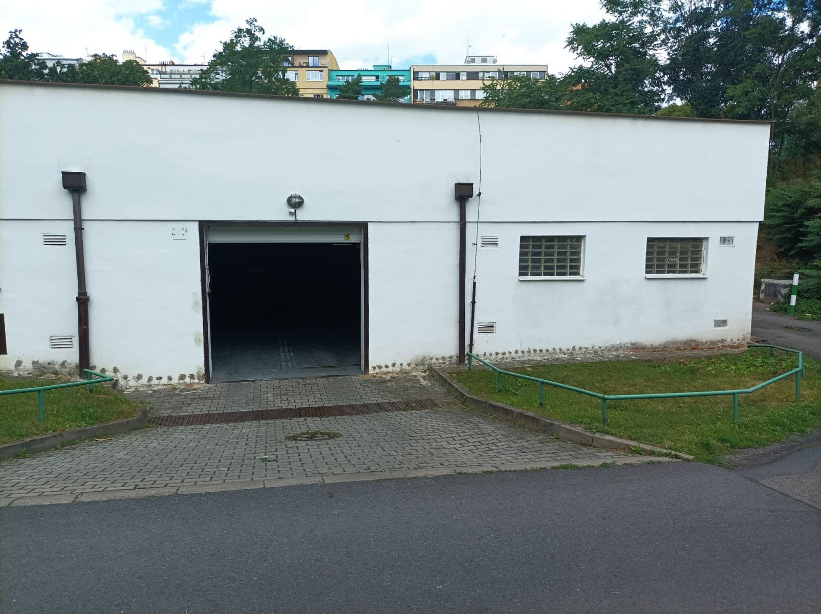 garage to rent, 20 m², Prague, Prague garage to rent, 20 m², Prague, Prague