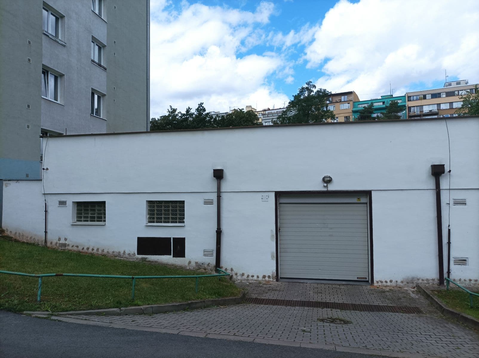 garage to rent, 20 m², Prague, Prague garage to rent, 20 m², Prague, Prague