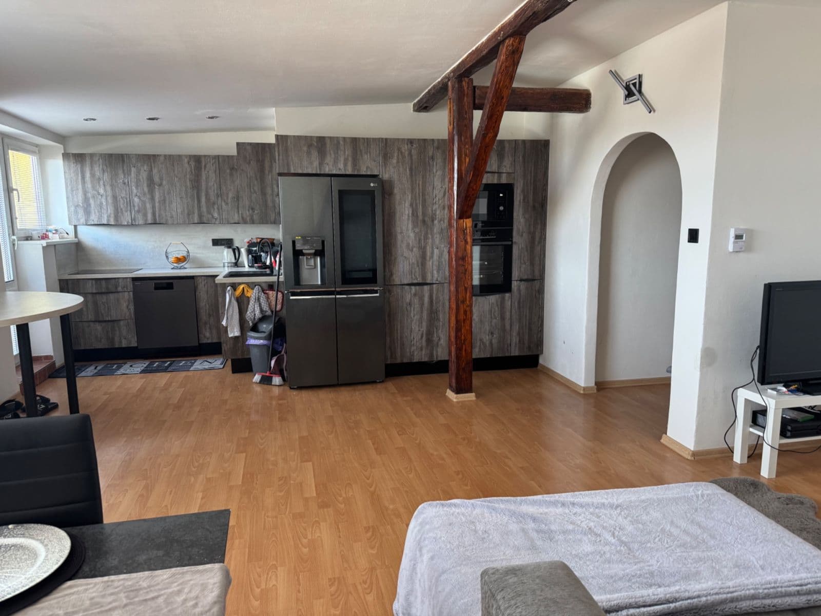 1 bedroom with open-plan kitchen flat to rent, 78 m², Komárovská, Brno, Jihomoravský Region 1 bedroom with open-plan kitchen flat to rent, 78 m², Komárovská, Brno, Jihomoravský Region