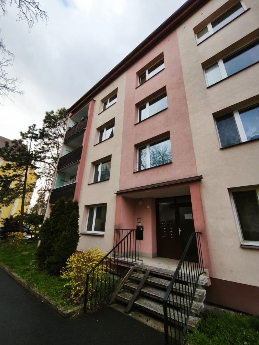 1 bedroom flat for sale, 37 m², Krušnohorská, Chlumec, Ústecký Region 1 bedroom flat for sale, 37 m², Krušnohorská, Chlumec, Ústecký Region