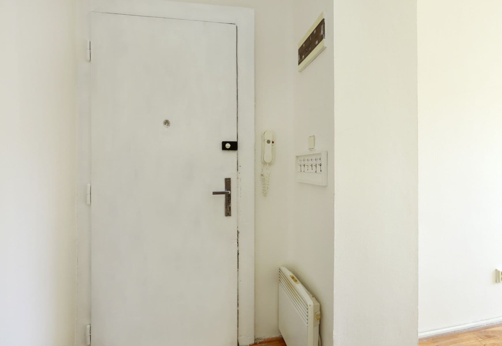 Studio flat to rent, 22 m², Na Mlejnku, Prague, Prague Studio flat to rent, 22 m², Na Mlejnku, Prague, Prague