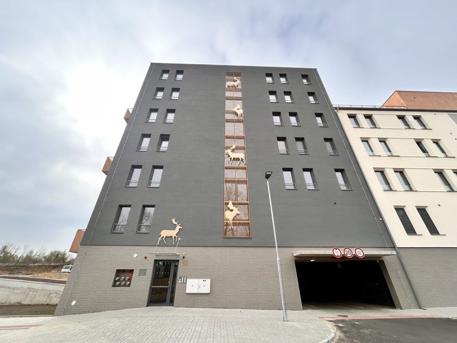 2 bedroom with open-plan kitchen flat to rent, 90 m², Suchánkova, Benešov, Středočeský Region 2 bedroom with open-plan kitchen flat to rent, 90 m², Suchánkova, Benešov, Středočeský Region