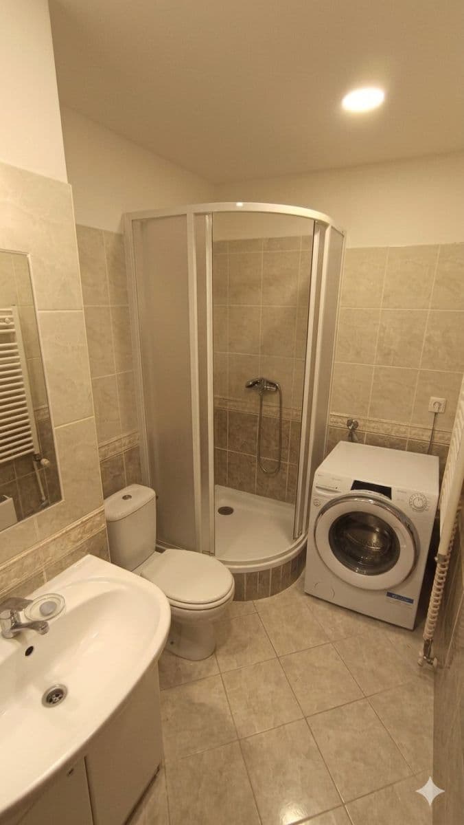 1 bedroom flat to rent, 36 m², Vondrákova, Brno, Jihomoravský Region 1 bedroom flat to rent, 36 m², Vondrákova, Brno, Jihomoravský Region