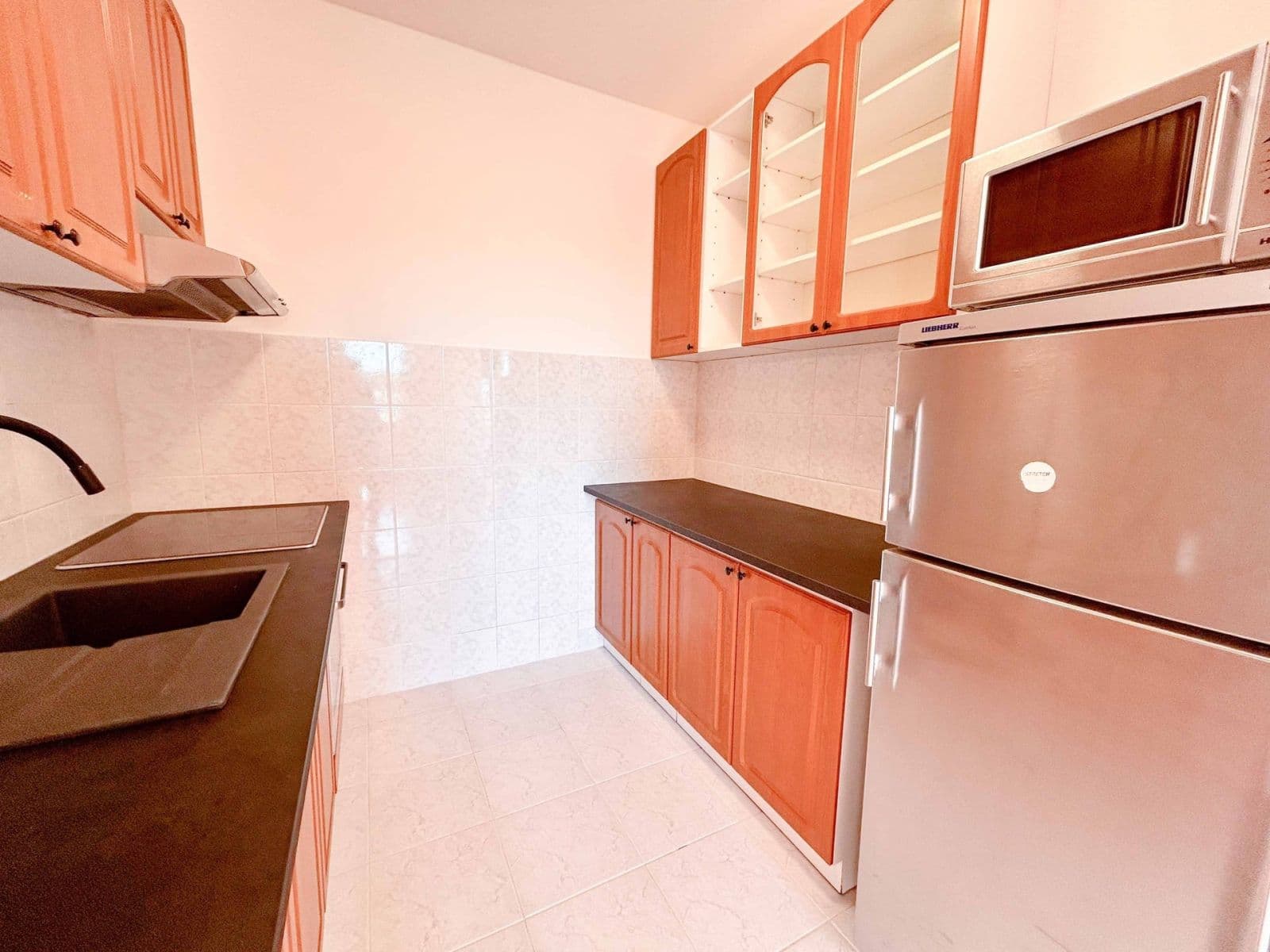 1 bedroom with open-plan kitchen flat to rent, 49 m², Volutová, Prague, Prague 1 bedroom with open-plan kitchen flat to rent, 49 m², Volutová, Prague, Prague