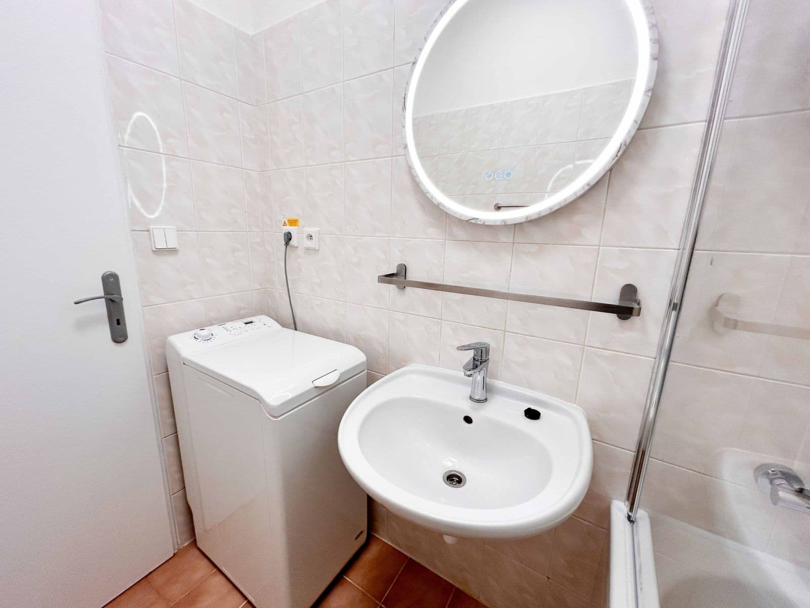 1 bedroom with open-plan kitchen flat to rent, 49 m², Volutová, Prague, Prague 1 bedroom with open-plan kitchen flat to rent, 49 m², Volutová, Prague, Prague