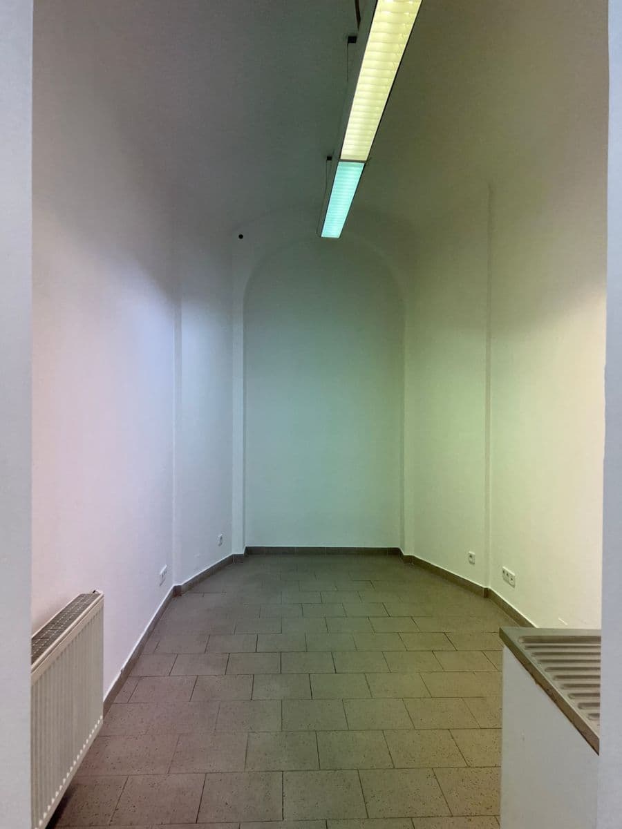 non-residential property to rent, 55 m², Plzeňská, Prague, Prague non-residential property to rent, 55 m², Plzeňská, Prague, Prague