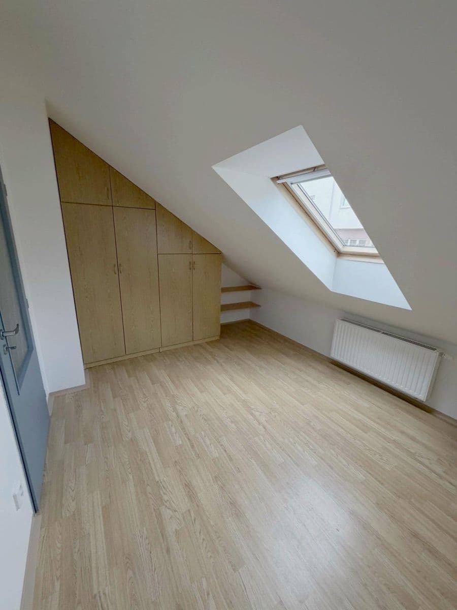 2 bedroom flat to rent, 54 m², Bohnická, Prague, Prague 2 bedroom flat to rent, 54 m², Bohnická, Prague, Prague