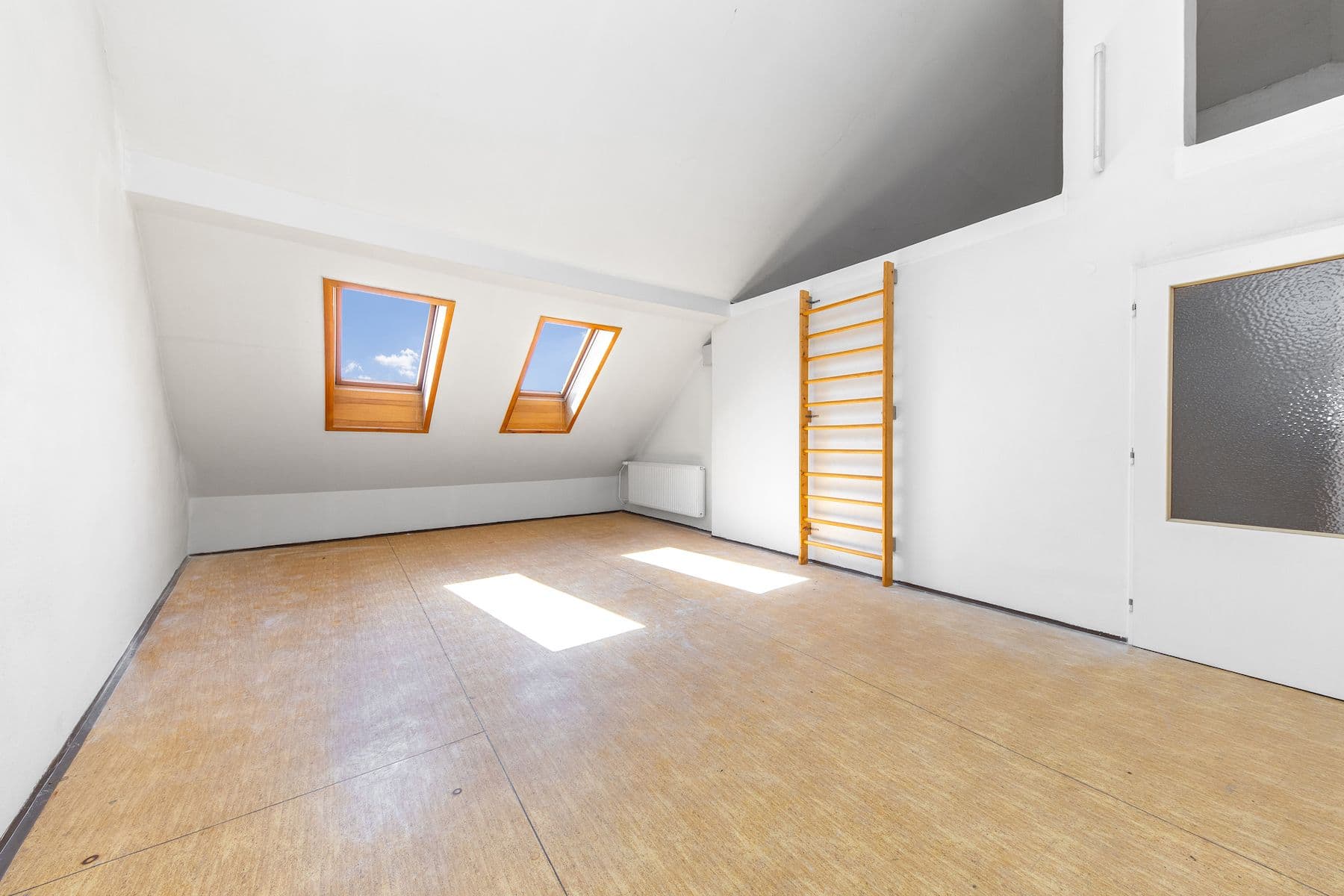 house for sale, 370 m², Heydukova, Olomouc, Olomoucký Region house for sale, 370 m², Heydukova, Olomouc, Olomoucký Region