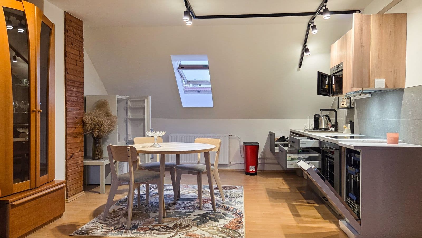 2 bedroom flat to rent, 67 m², Stropkovská, Košice - mestská časť Západ, Košický Region 2 bedroom flat to rent, 67 m², Stropkovská, Košice - mestská časť Západ, Košický Region