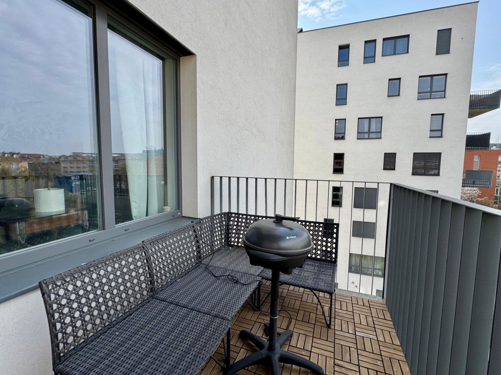 1 bedroom with open-plan kitchen flat to rent, 57 m², Piskáčkových, Prague, Prague 1 bedroom with open-plan kitchen flat to rent, 57 m², Piskáčkových, Prague, Prague