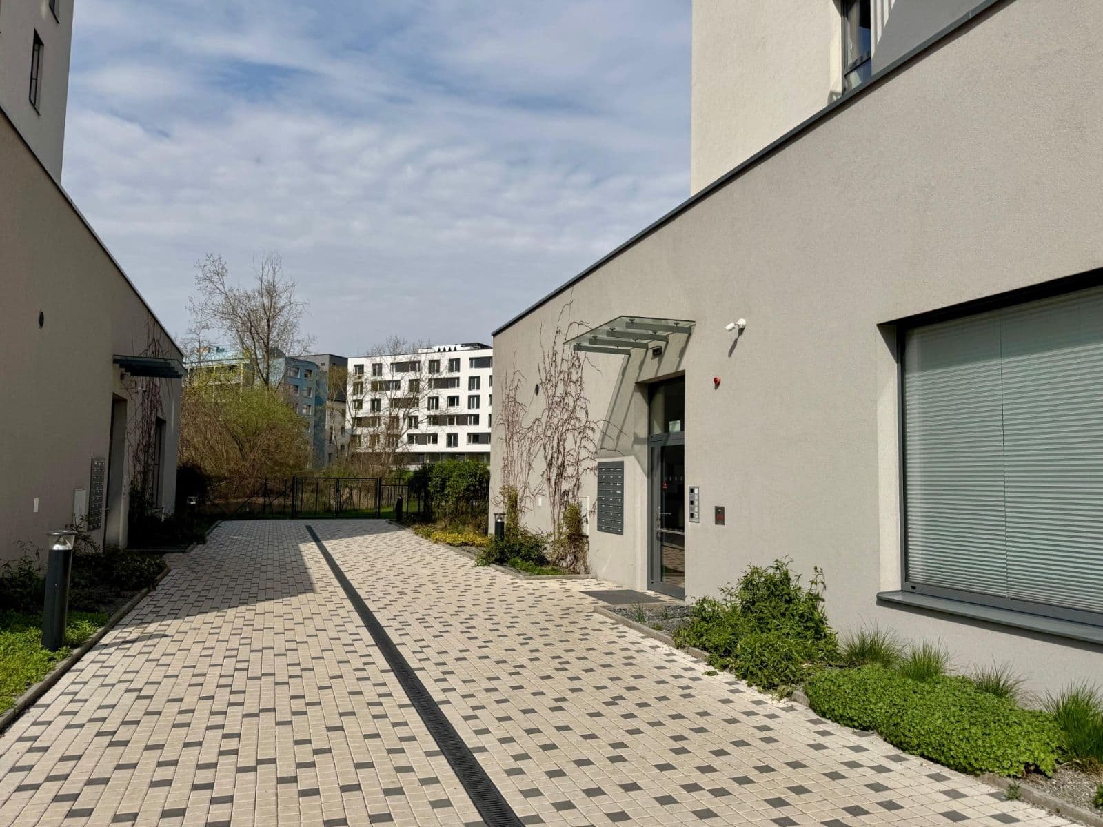 1 bedroom with open-plan kitchen flat to rent, 57 m², Piskáčkových, Prague, Prague 1 bedroom with open-plan kitchen flat to rent, 57 m², Piskáčkových, Prague, Prague