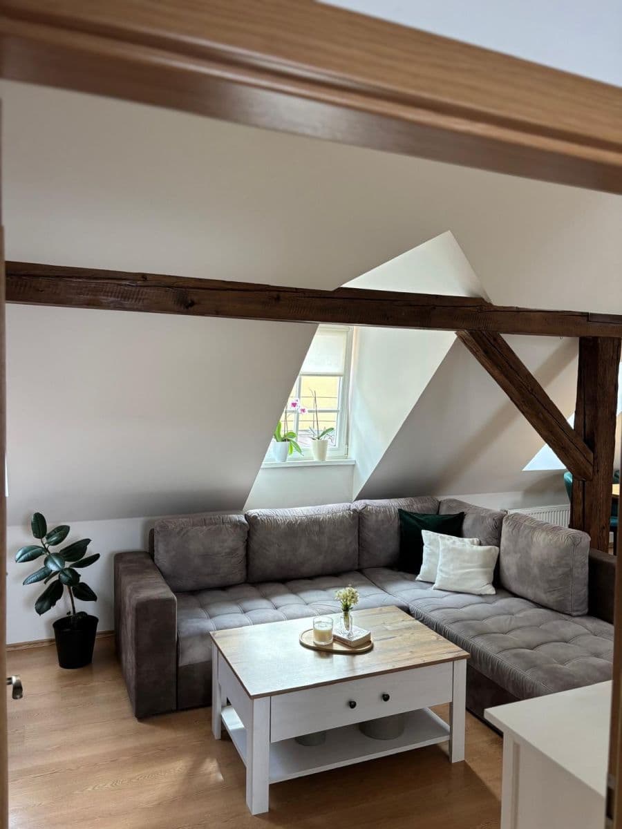 2 bedroom with open-plan kitchen flat for sale, 84 m², Dómská, Litoměřice, Ústecký Region 2 bedroom with open-plan kitchen flat for sale, 84 m², Dómská, Litoměřice, Ústecký Region