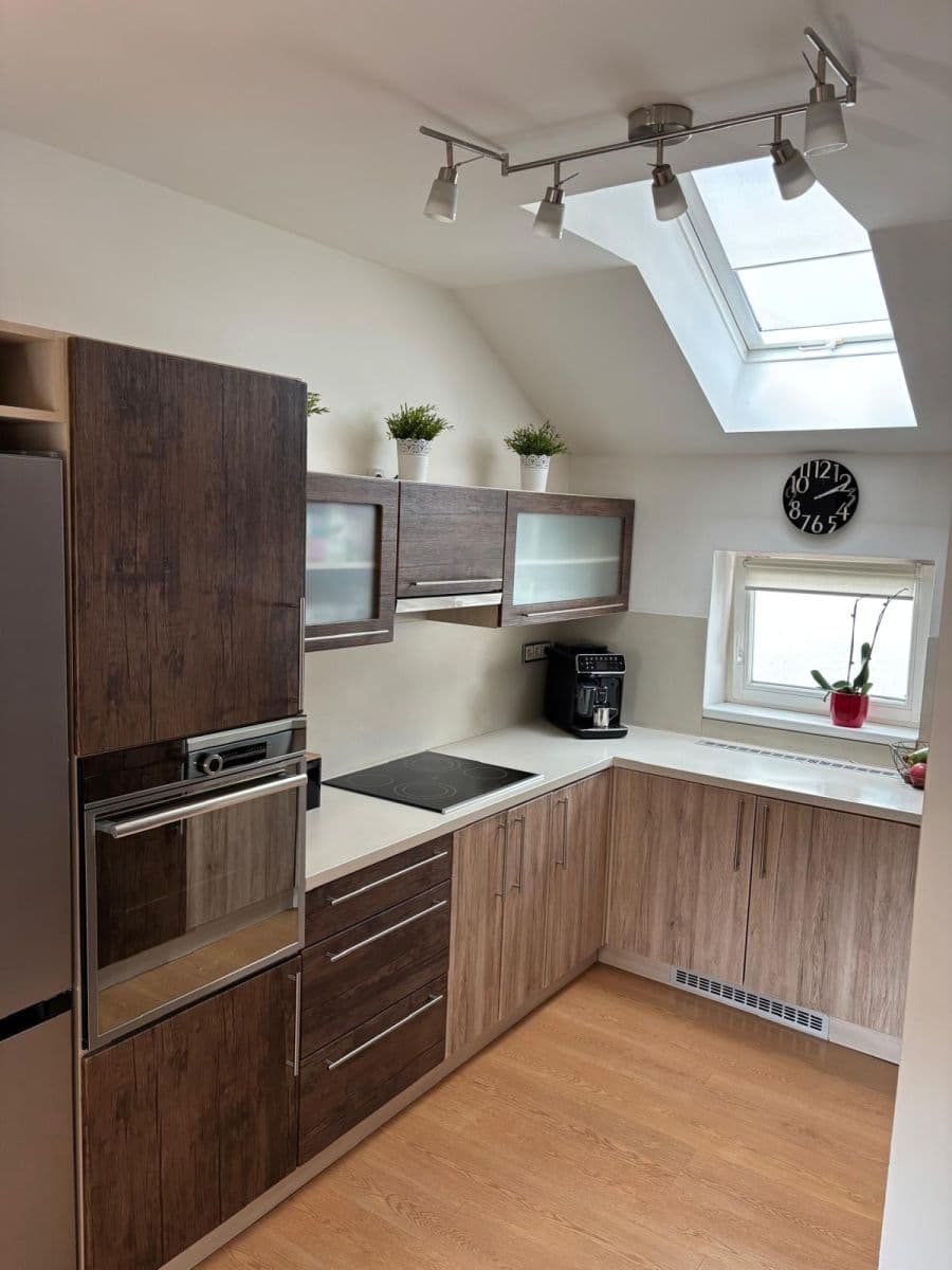 2 bedroom with open-plan kitchen flat for sale, 84 m², Dómská, Litoměřice, Ústecký Region 2 bedroom with open-plan kitchen flat for sale, 84 m², Dómská, Litoměřice, Ústecký Region