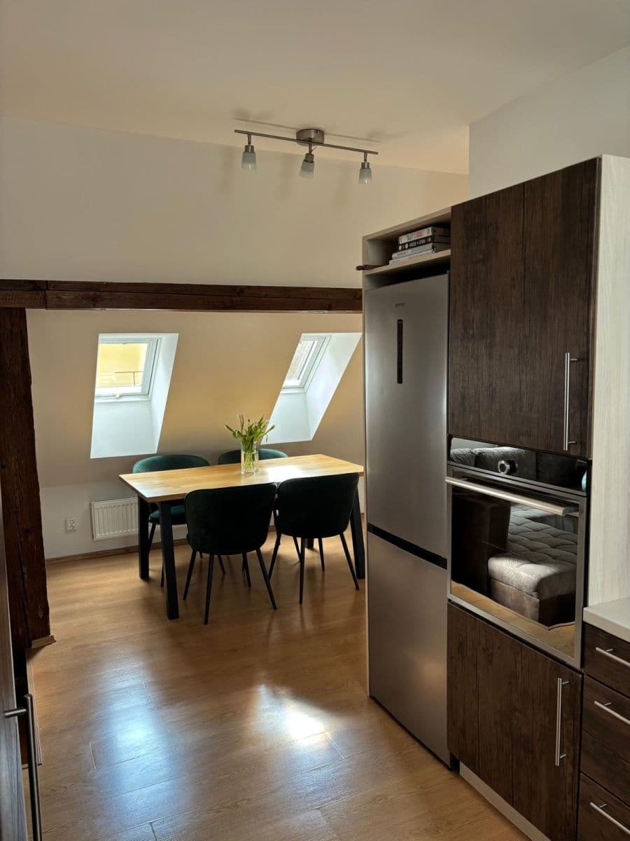 2 bedroom with open-plan kitchen flat for sale, 84 m², Dómská, Litoměřice, Ústecký Region 2 bedroom with open-plan kitchen flat for sale, 84 m², Dómská, Litoměřice, Ústecký Region