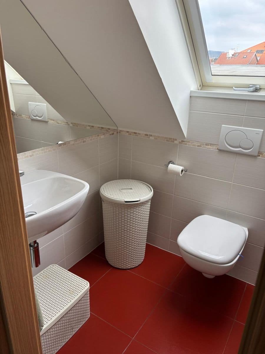 2 bedroom with open-plan kitchen flat for sale, 84 m², Dómská, Litoměřice, Ústecký Region 2 bedroom with open-plan kitchen flat for sale, 84 m², Dómská, Litoměřice, Ústecký Region